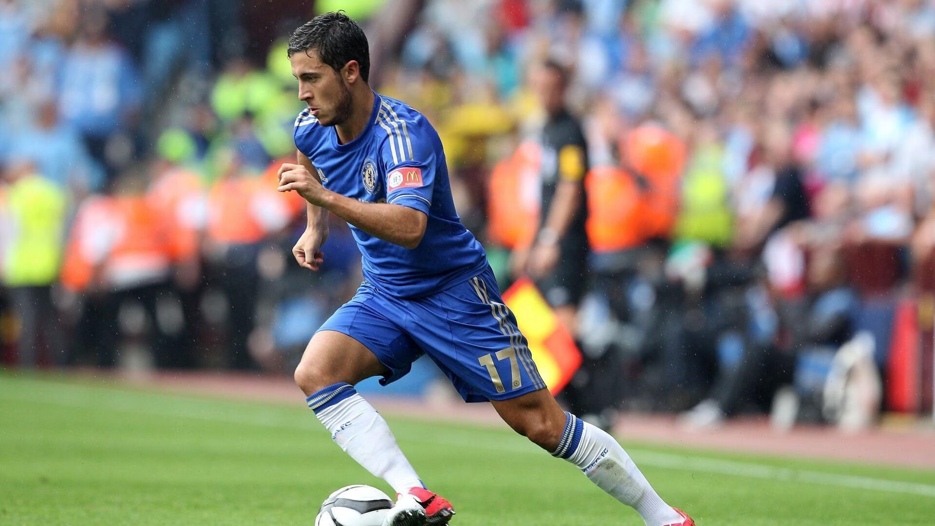 九游网页客户端-英超之王+电竞之魂！凯恩五赛季封神，RNG球迷却集体破防，这波联动太热血！